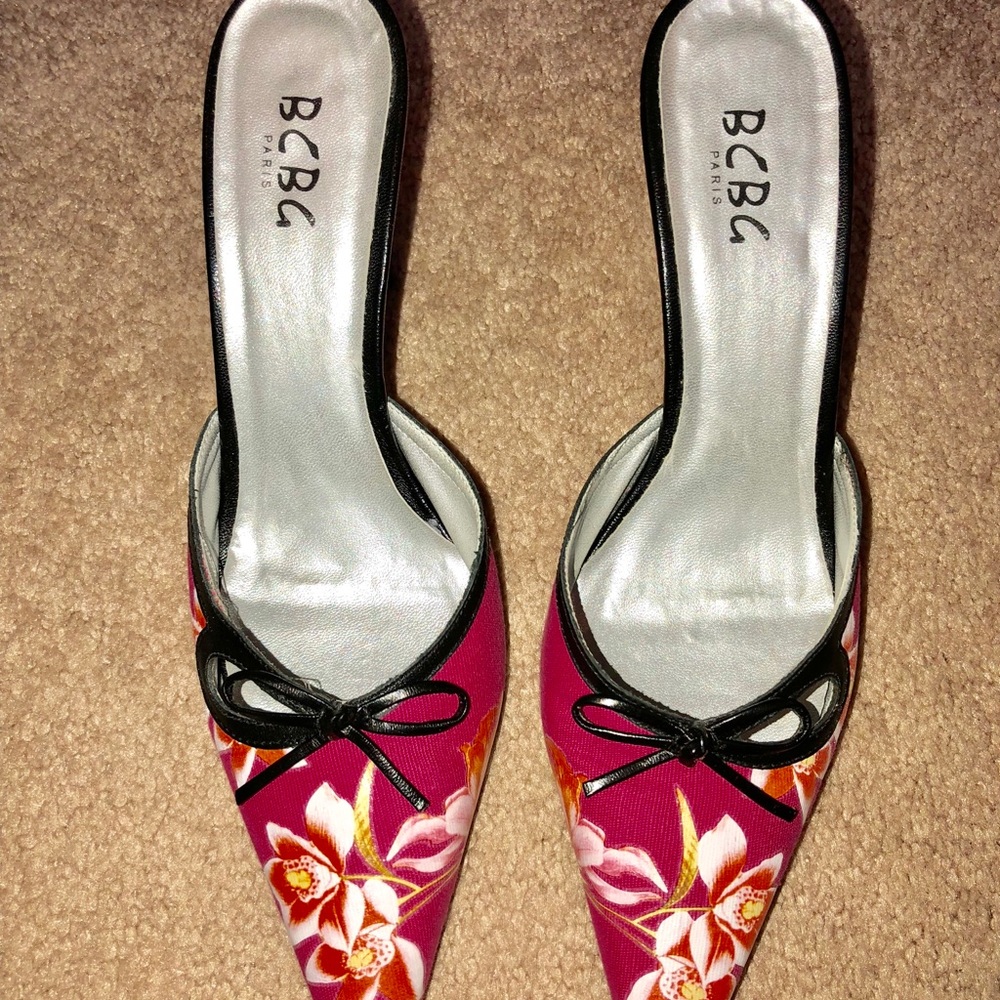 BCBG Fuchsia Flora Mules